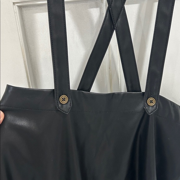 NWT Anthropologie‎ Black Faux Leather Pinafore Suspender Midi Skirt Dress - 8 - Picture 9 of 13